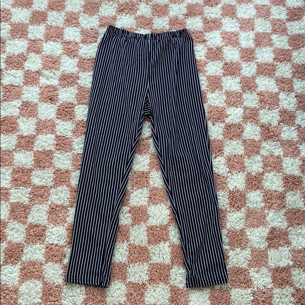 Stretchy striped pants!